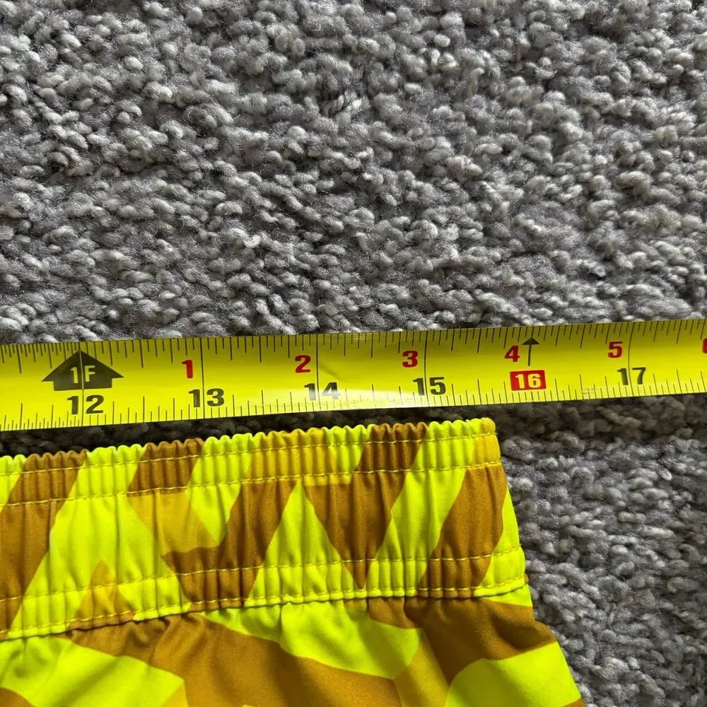 Psycho Bunny Pisani Geometric Yellow Bathing Suit Swim Trunks Lined Size Medium